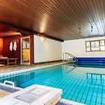 Exklusive Landvilla Mit Pool, Sauna Und Garten Villa
