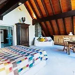 Exklusive Landvilla Mit Pool, Sauna Und Garten