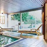 Villa Exklusive Landvilla Mit Pool, Sauna Und Garten *