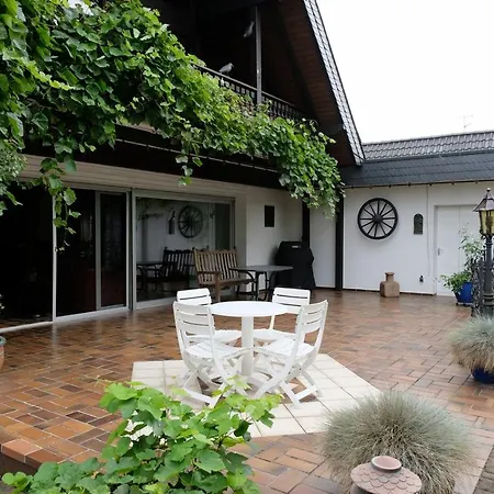 Villa Exklusive Landvilla Mit Pool, Sauna Und Garten *