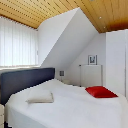 Exklusive Landvilla Mit Pool, Sauna Und Garten Vila