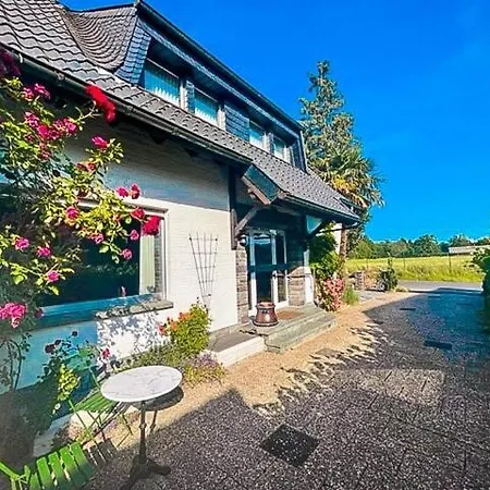 Villa Exklusive Landvilla Mit Pool, Sauna Und Garten