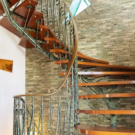 Exklusive Landvilla Mit Pool, Sauna Und Garten Villa *
