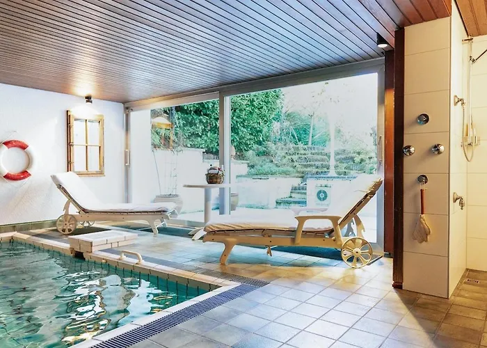 Villa Exklusive Landvilla Mit Pool, Sauna Und Garten *
